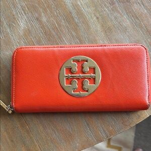 Tory Burch Red and Gold Wallet with Smooth Leather and Zipper Closure